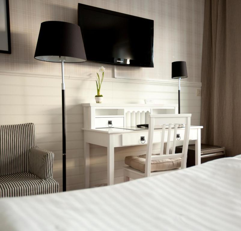 Lages Motel Boras Bagian luar foto